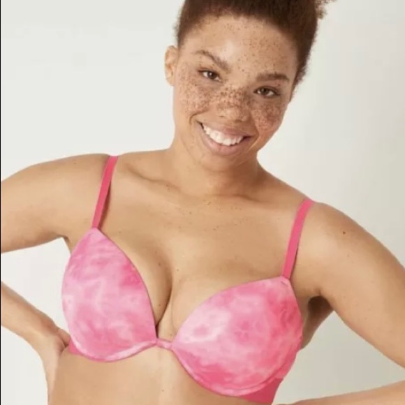 Victoria's secret pink wear everywhere Super
push up bra size 38D VS New - Picture 8 of 8